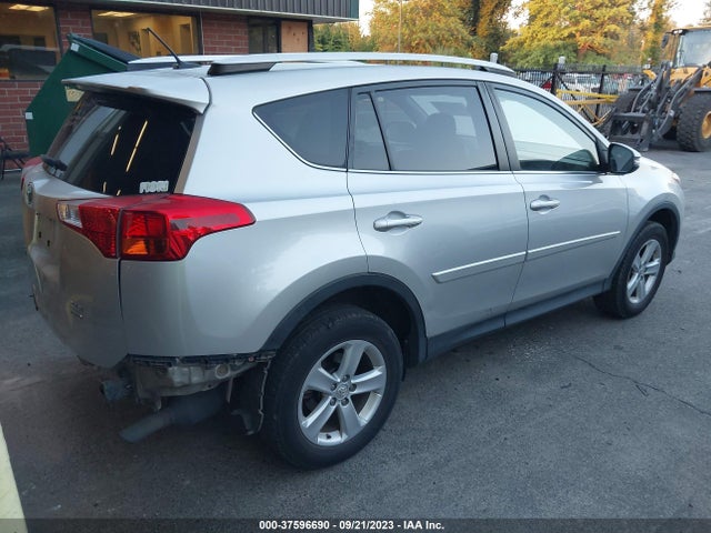 Toyota Rav4 Xle 2014 JTMRFREV0ED087932 Image 4
