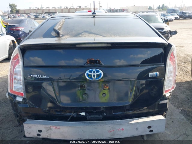 Toyota Prius Four 2015 JTDKN3DU1F0440195 Image 16