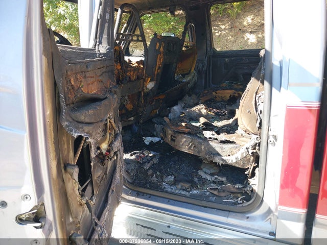 1997 FORD F-350 CREW CAB VIN: 1FTJW35F2VEC47371