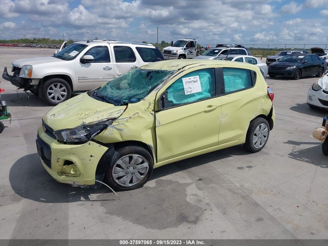 Chevrolet SPARK LS 2017 KL8CA6SA8HC802639 Image 2