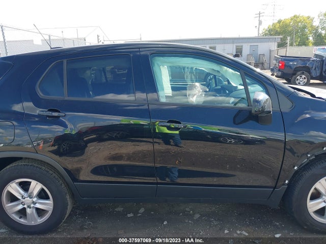 Chevrolet TRAX LS 2019 3GNCJKSB2KL320776 Image 13