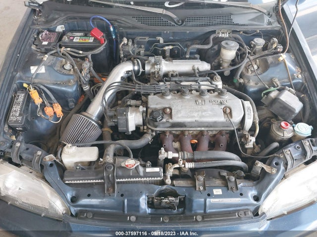 1994 HONDA CIVIC LX VIN: 1HGEG8560RL028469