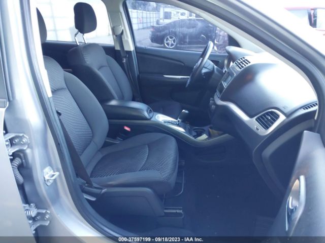 3C4PDCAB6JT309688 Dodge JOURNEY SE