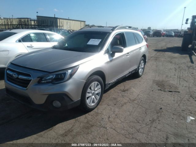 4S4BSACC6J3209690 Subaru Outback Premium