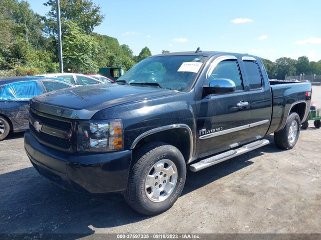 2008 CHEVROLET SILVERADO 1500 LT W/1LT VIN: 2GCEK19J381221822