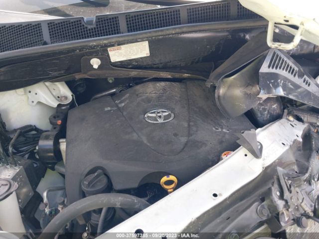 5TDDZ3DC9LS251209 Toyota SIENNA XLE