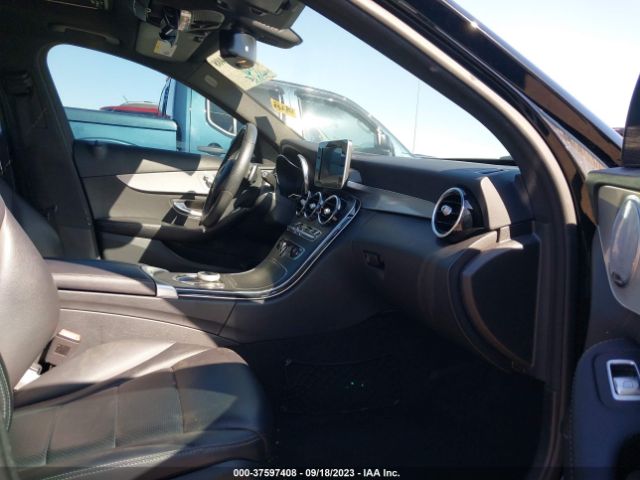 55SWF4JB9JU280454 Mercedes-Benz C-class C 300