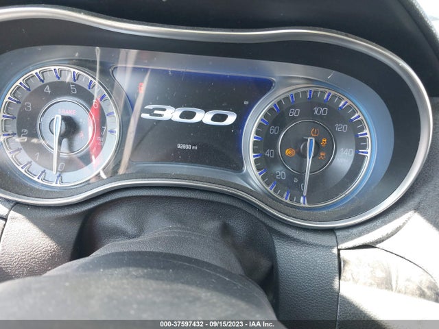 Chrysler 300 Limited Awd 2018 2C3CCAKG6JH240921 Image 7