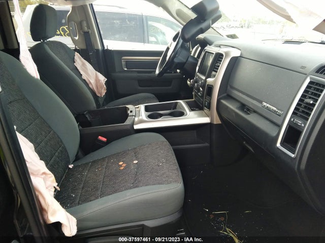 2016 RAM 1500 BIG HORN VIN: 1C6RR7GT7GS213667