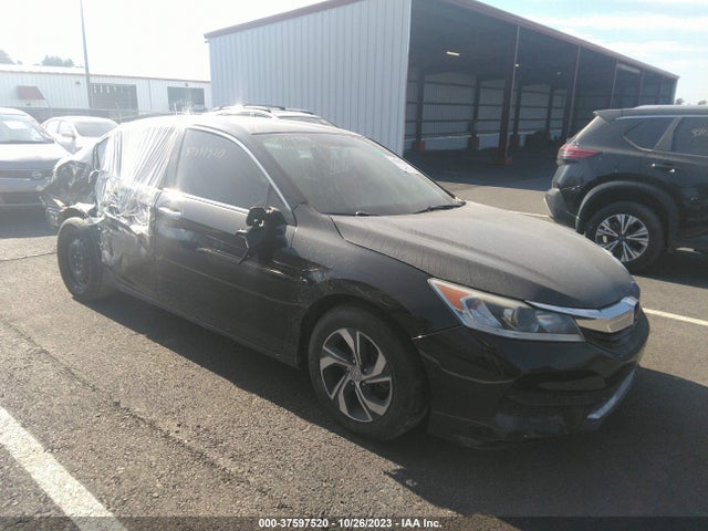 2017 1HGCR2F37HA156883 main image