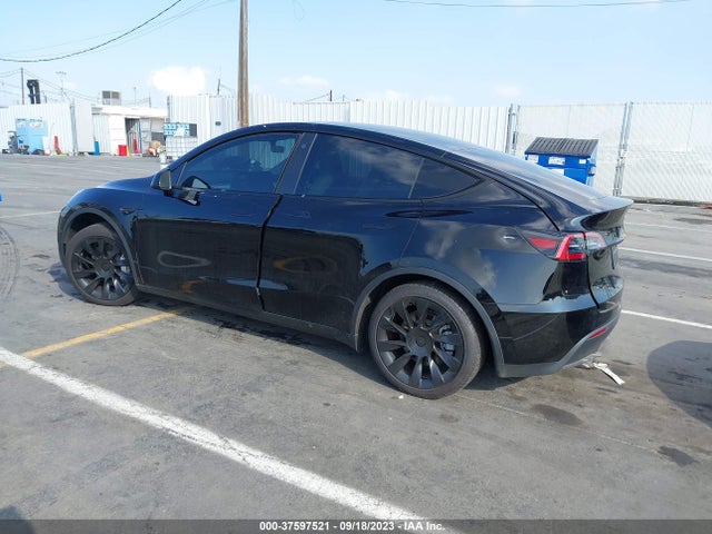 Tesla Model Y Long Range 2023 7SAYGDEEXPA104744 Image 10