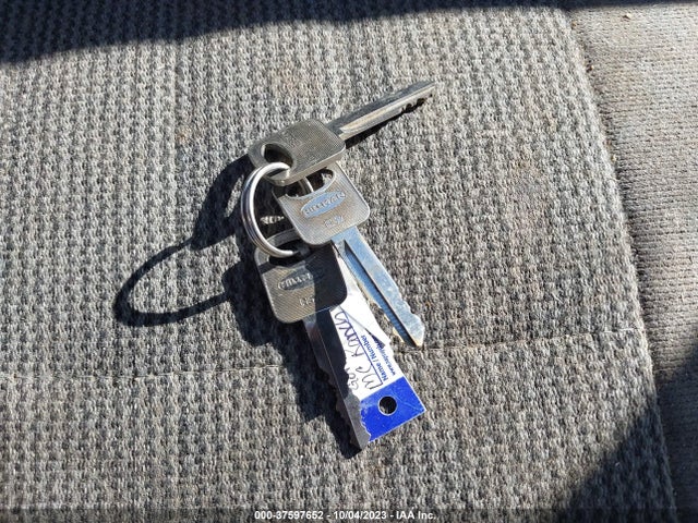 1994 FORD F250 VIN: 2FTHF26G5RCA71461