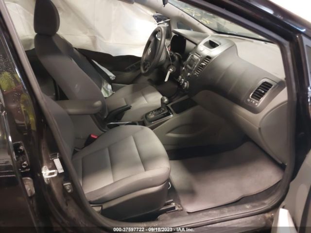 3KPFK4A75HE011392 KIA FORTE LX