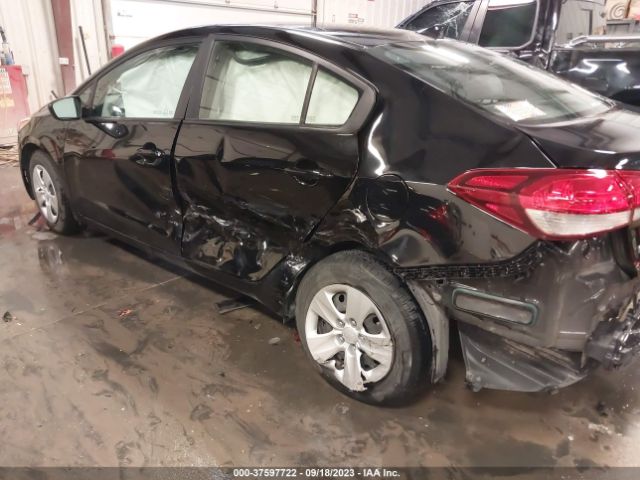 3KPFK4A75HE011392 KIA FORTE LX