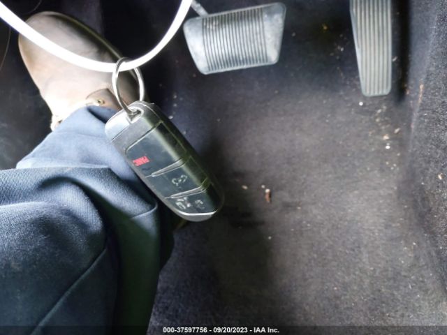 2C3CDZAG9HH604501 Dodge Challenger Sxt
