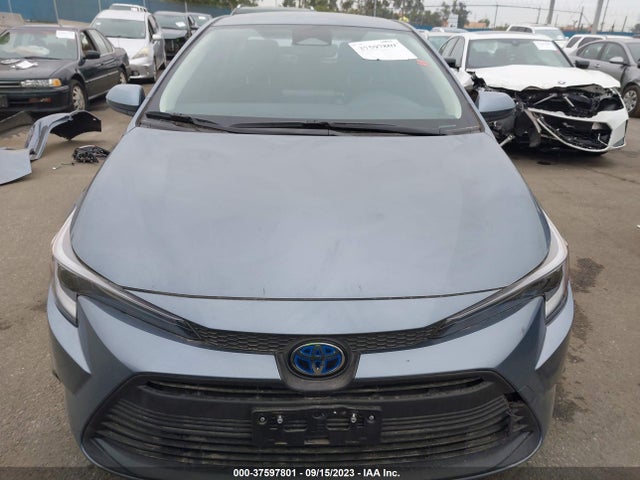 Toyota Corolla Hybrid 2023 JTDBCMFE8P3004154 Image 13