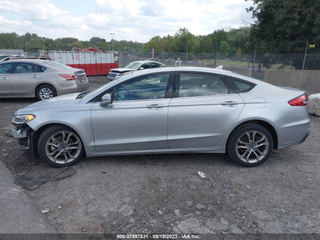 3FA6P0CD0LR117978 Ford FUSION SEL