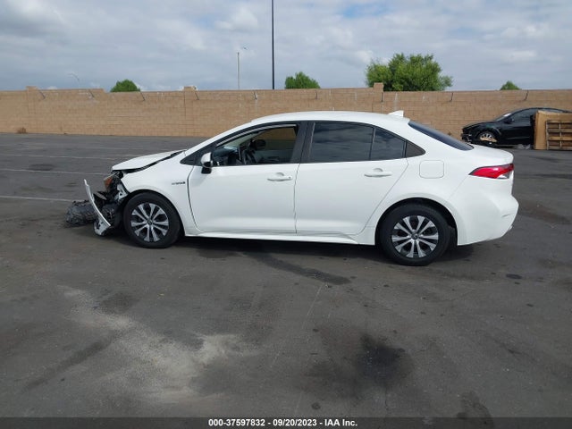 Toyota Corolla Hybrid Le 2021 JTDEAMDE1MJ024064 Image 15