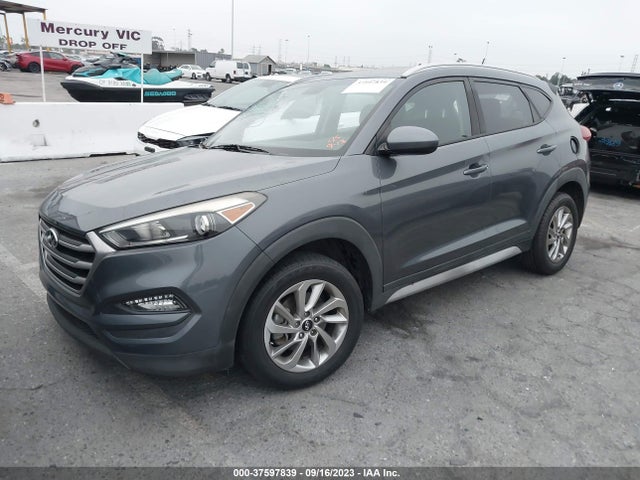 Hyundai TUCSON SE 2017 KM8J33A47HU485333 Image 2