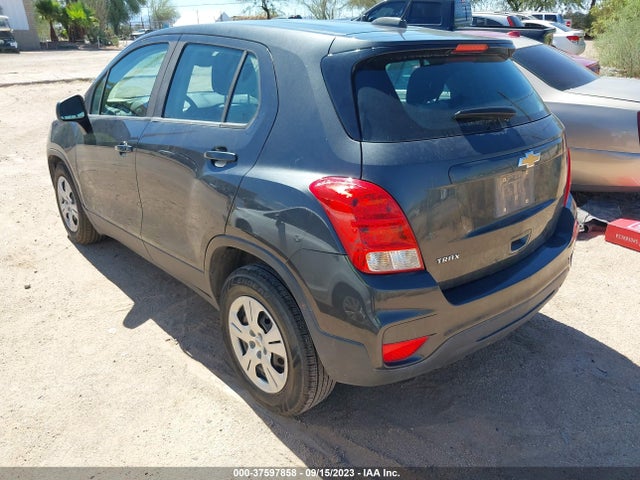 Chevrolet TRAX LS 2019 3GNCJKSB5KL113444 Image 3