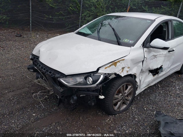 Hyundai ELANTRA SE 2017 5NPD84LF1HH023951 Image 6