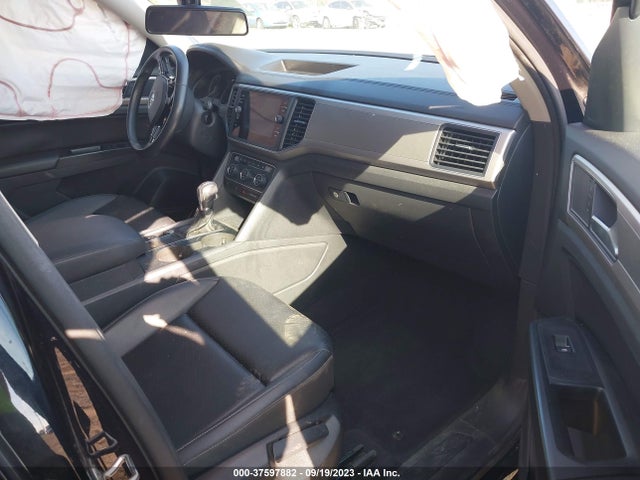 1V2DR2CA8KC533351 Volkswagen Atlas 3.6l V6 Se