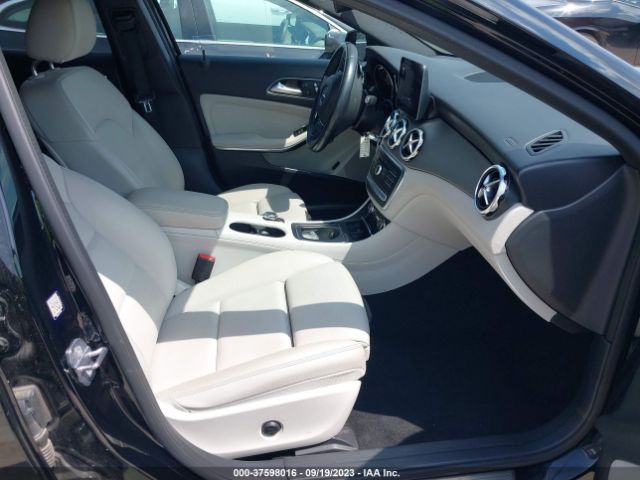 WDCTG4GBXLJ665665 Mercedes-Benz Gla Gla 250