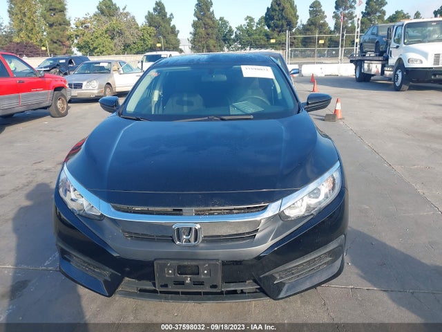 Honda Civic Sedan Lx 2018 2HGFC2F57JH540024 Image 4