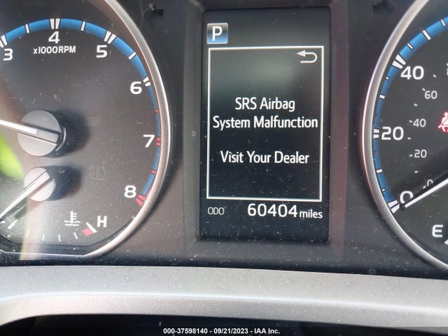 Toyota RAV4 LE 2017 2T3BFREV0HW567462 Image 16