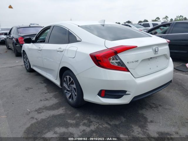 2HGFC2F75JH556563 Honda Civic Sedan Ex