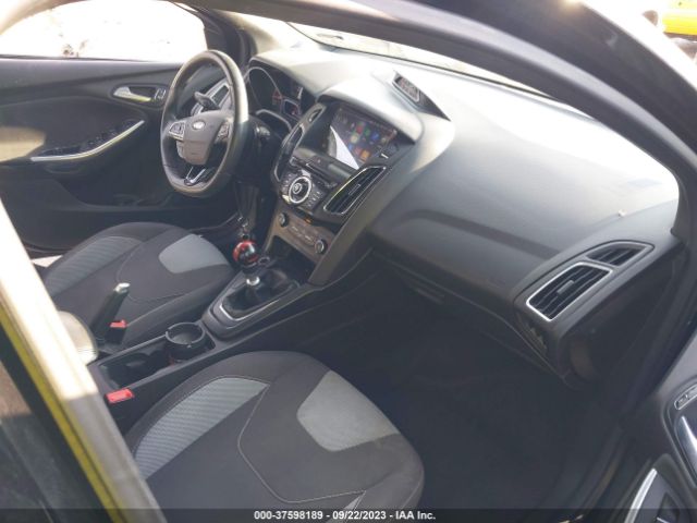 1FADP3L94GL288399 Ford FOCUS ST