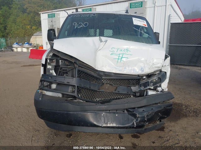Chevrolet EXPRESS CARGO VAN 2019 1GCWGAFP1K1167268 Image 12