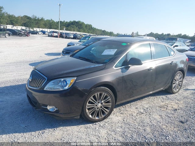 1G4PS5SK6E4215298 Buick Verano Leather Group