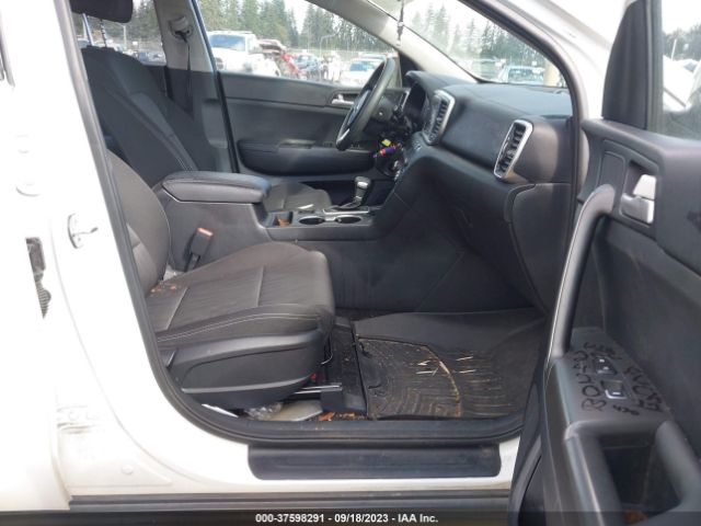 KNDPMCAC1L7680001 KIA Sportage Lx