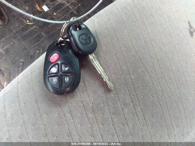 Toyota SIENNA LE 2015 5TDKK3DC6FS583673 Image 11