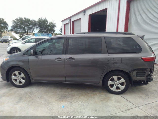 Toyota SIENNA LE 2015 5TDKK3DC6FS583673 Image 15
