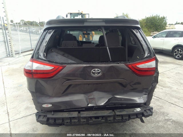 Toyota SIENNA LE 2015 5TDKK3DC6FS583673 Image 6
