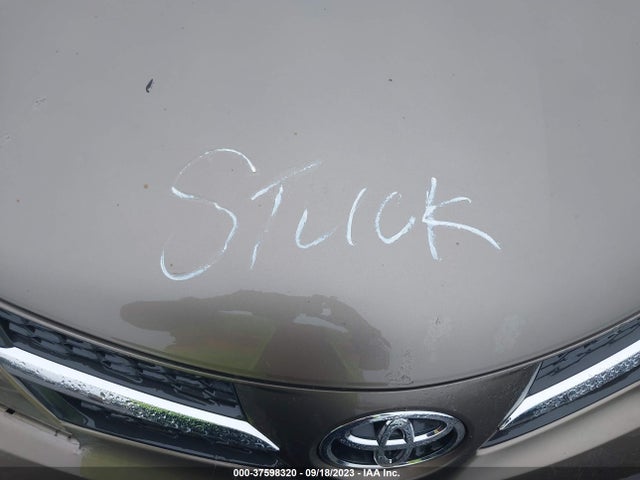 Toyota RAV4 LE 2014 JTMBFREV8E5029286 Image 10