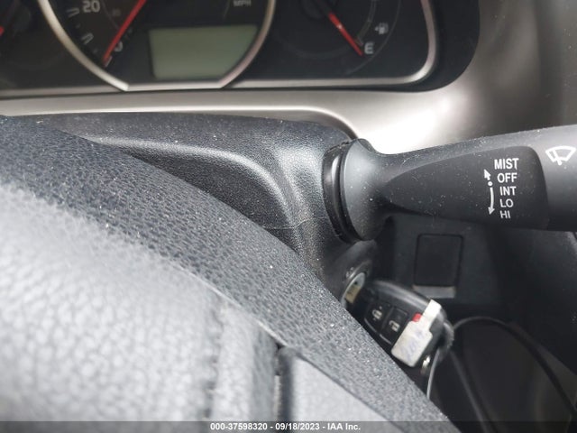 Toyota RAV4 LE 2014 JTMBFREV8E5029286 Image 11
