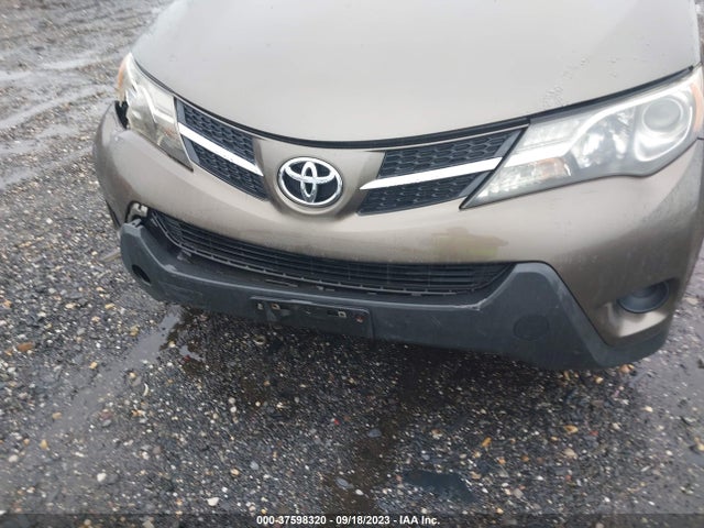 Toyota RAV4 LE 2014 JTMBFREV8E5029286 Image 12
