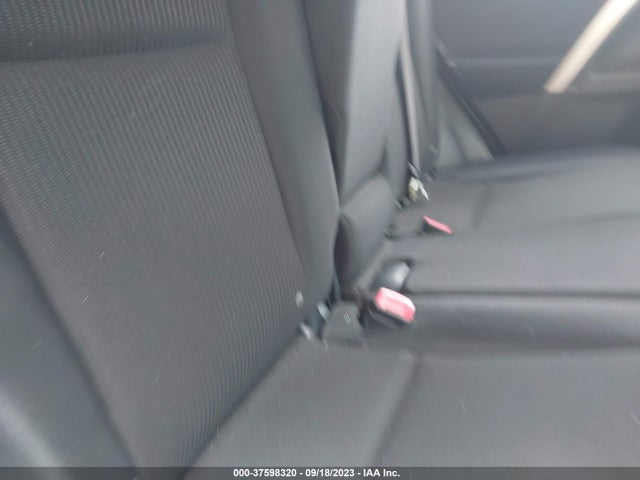 Toyota RAV4 LE 2014 JTMBFREV8E5029286 Image 8