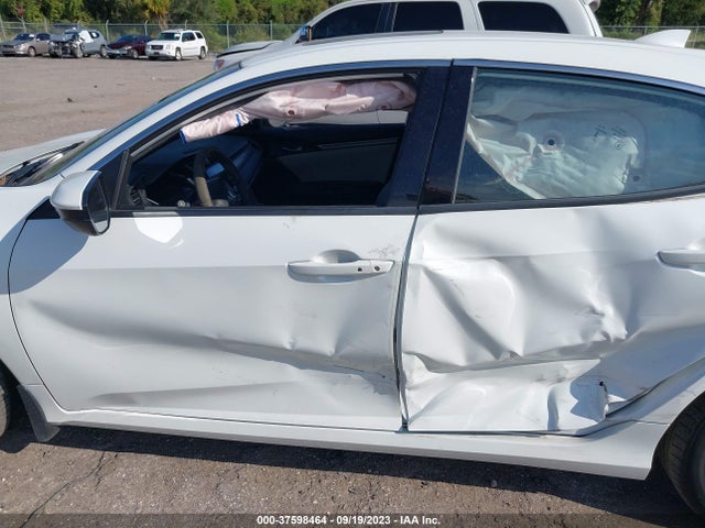 Honda Civic Hatchback Ex 2017 SHHFK7H51HU409097 Image 14