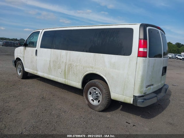 2016 CHEVROLET EXPRESS 3500 LT VIN: 1GAZGPFG4G1287744