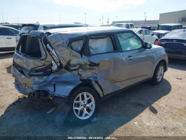 KNDJ23AU1P7862064 KIA SOUL LX