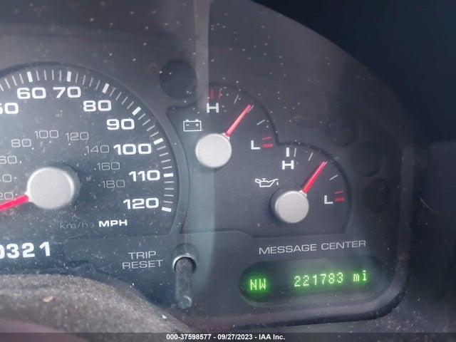 2005 FORD EXPLORER EDDIE BAUER VIN: 1FMDU64W15UB67423