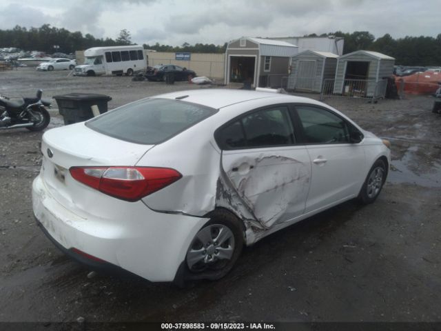 KNAFX4A64F5404993 KIA FORTE LX
