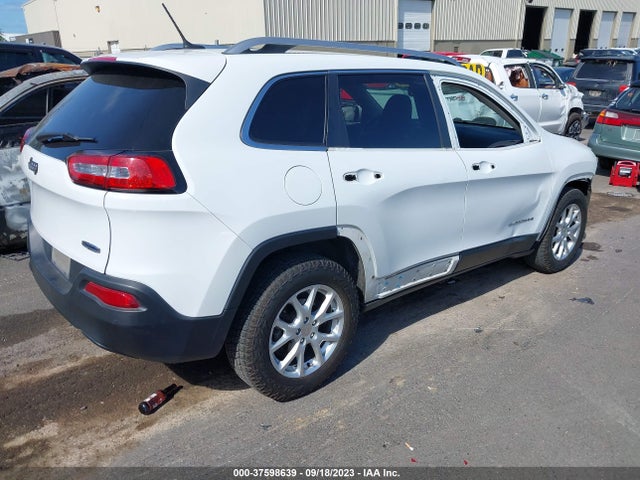 1C4PJLCBXEW322904 Jeep Cherokee Latitude