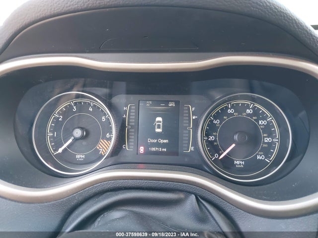 1C4PJLCBXEW322904 Jeep Cherokee Latitude