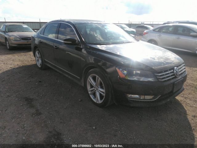 2015 VOLKSWAGEN PASSAT 1VWCV7A33FC073982