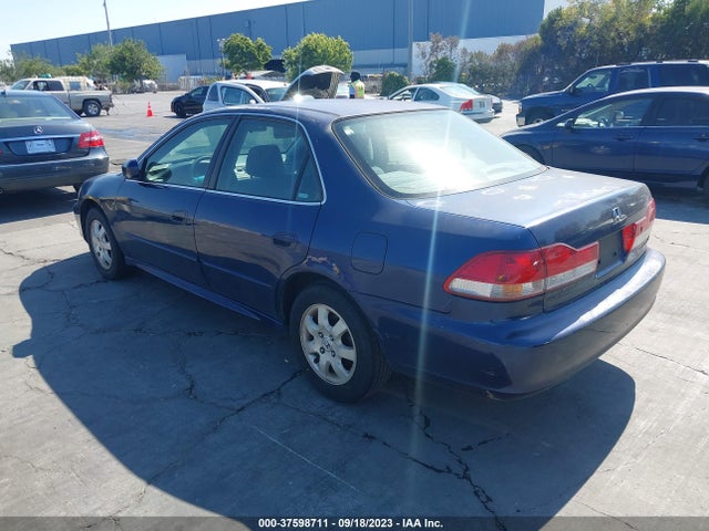 2001 HONDA ACCORD SDN EX VIN: JHMCG66831C003742